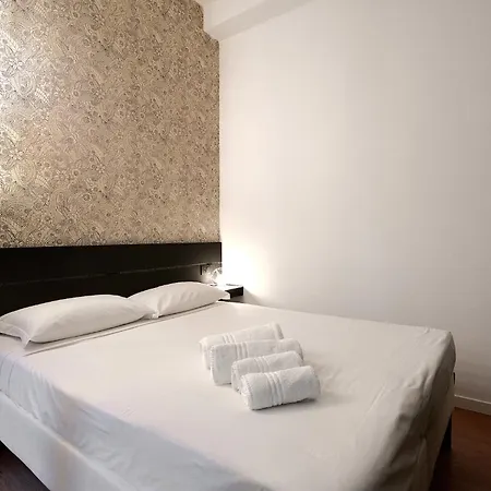 Xenia - Cozy Near Duomo - Porta Romana 아파트 밀라노